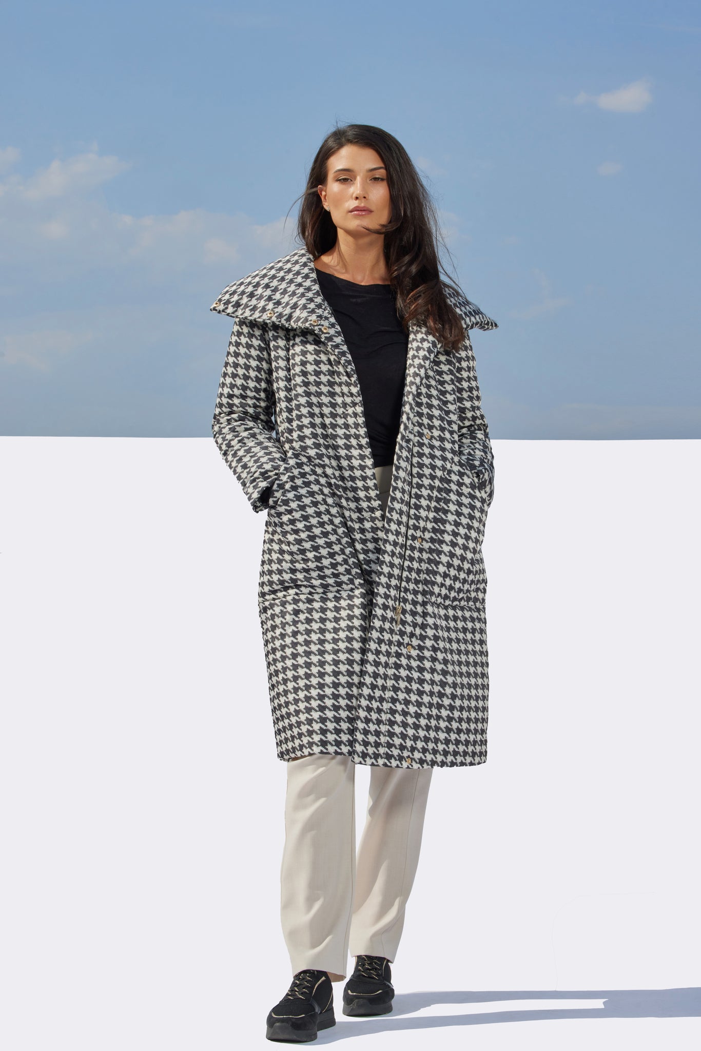 АВРОРА женское пальто с принтом