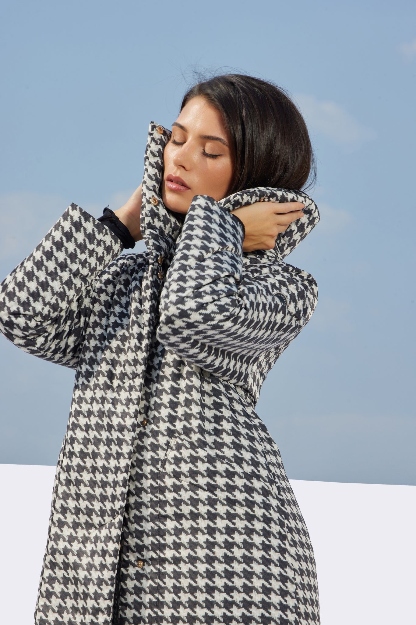 АВРОРА женское пальто с принтом