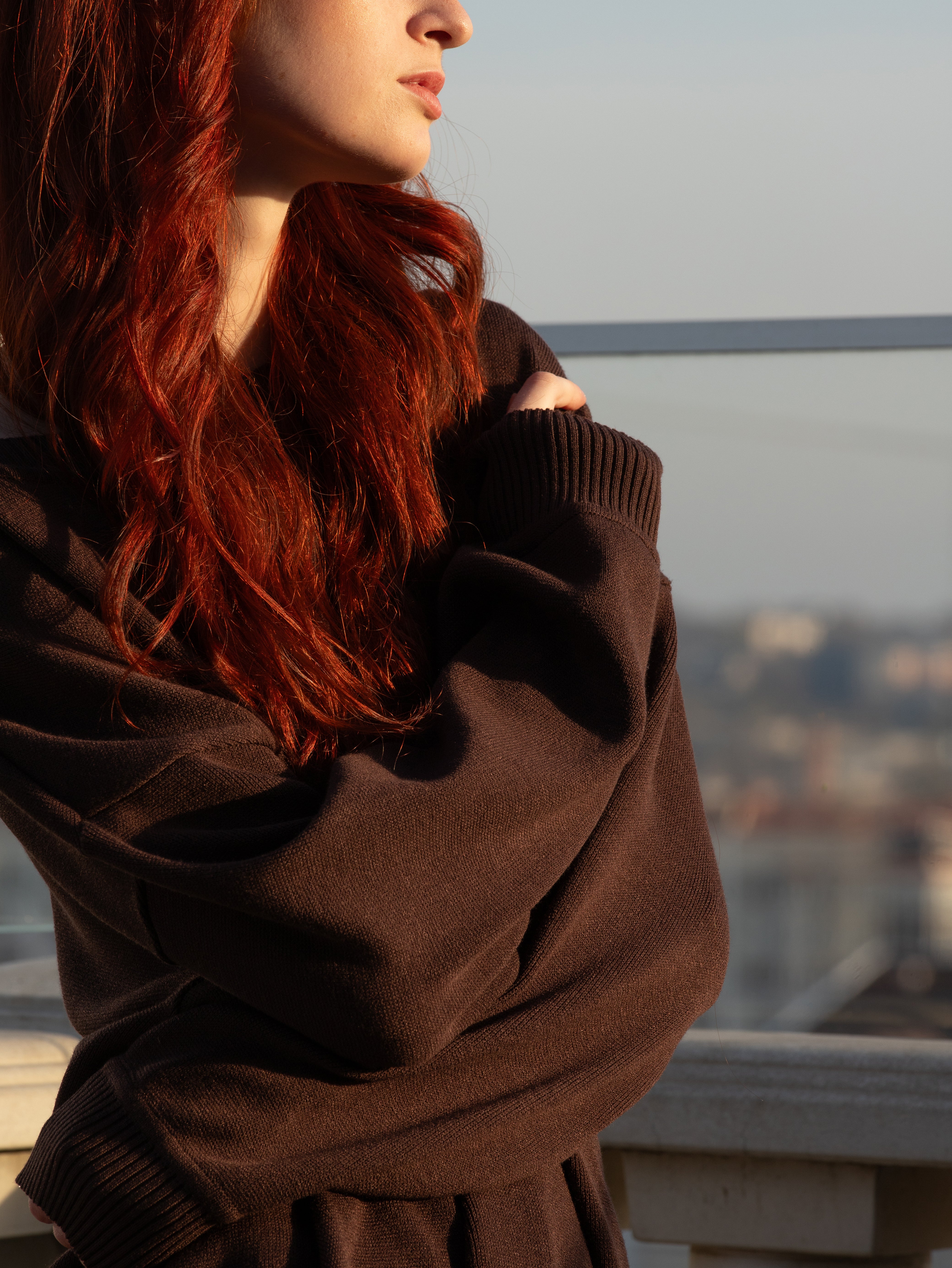 Set tricot damă maro din lână merinos – pulover oversize + pantaloni largi MARRONE