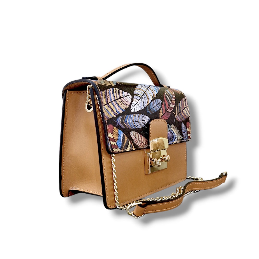 Geantă damă din piele naturală Case Black Feathers Crossbody – Black Print | Made in Italy